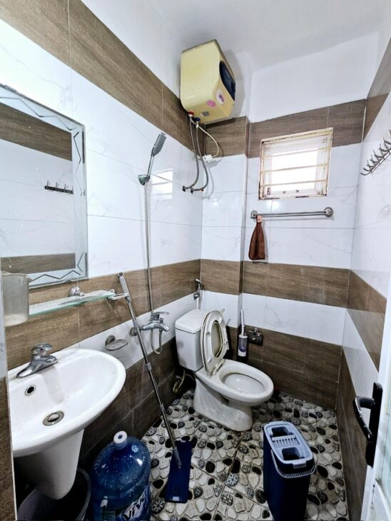 BÁN NHÀ –MẶT NGÕ LINH QUANG-VĂN TRƯƠNG-LÔ GÓC- GẦN HỒ – 10m RA Ô TÔ ĐỖ