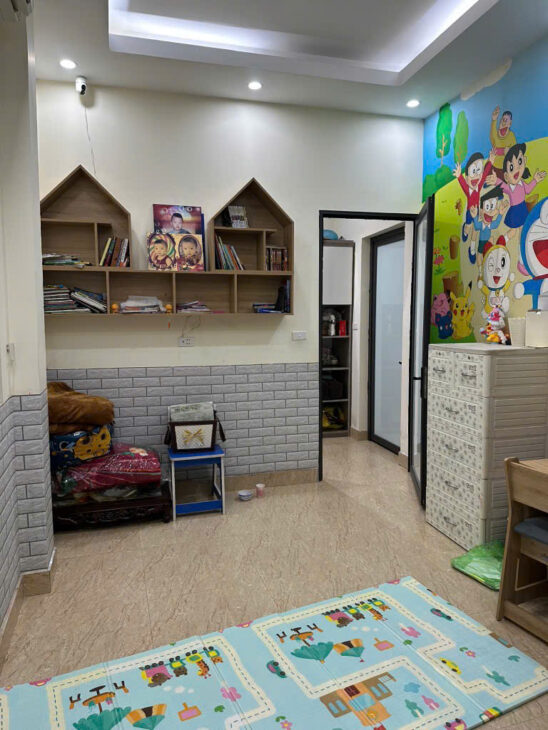 BÁN ĐẤT TẶNG NHÀ THANH NHÀN, NGÕ THOÁNG,XÂY CCMN, 72M2 GIÁ 11.X TỶ