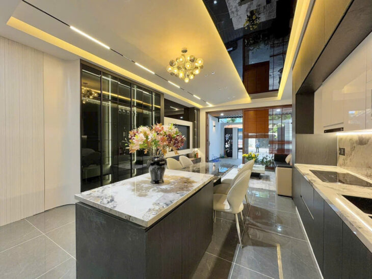 NHÀ MỚI 3 TẦNG MẶT TIỀN ĐẸP – 4 PHÒNG NGỦ – GIÁ CHỈ 7.45 TỶ – TT VIP HÒA XUÂN