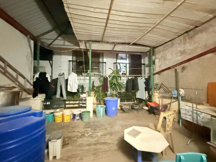 bán nhà mỹ đình , ngõ thông, mặt tiền rộng thênh thang . Xây CCMN cực đỉnh 50m x 3 tầng. Giá 11,6 tỉ
