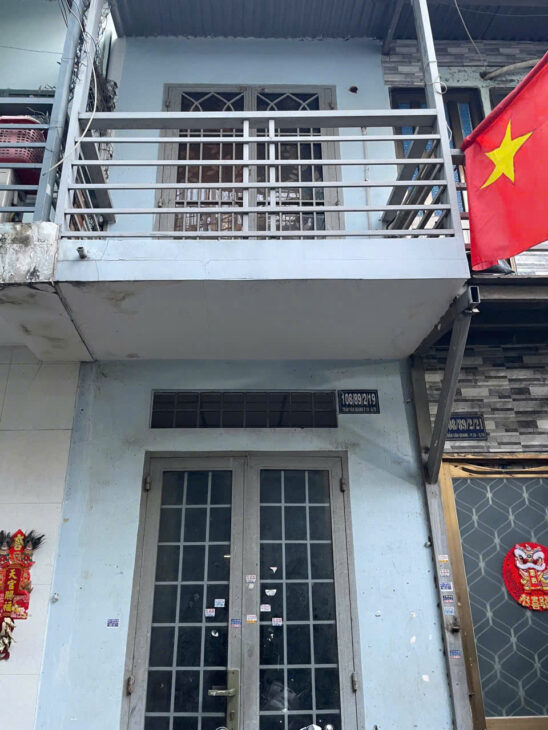 bán nhà hẻm trước nhà 5m trần văn quang p 10 tân bình 1 trệt 1 lầu sổ hòng riêng giá 1,8 tỉ