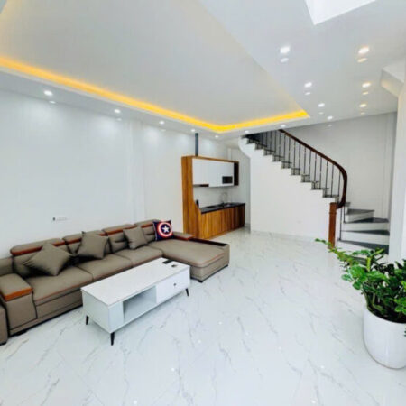 HIẾM BÁN NHANH TRONG TUẦN- NHÀ MỚI KÍNH KOONG GIANG BIÊN- LONG BIÊN- 43M-5T- FULL CÔNG NĂNG- GẦN Ô HIẾM BÁN NHANH TRONG TUẦN- NHÀ MỚI KÍNH KOONG GIANG BIÊN- LONG BIÊN- 43M-5T- FULL CÔNG NĂNG- GẦN Ô