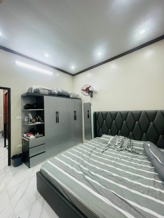 MẶT PHỐ KINH DOANH HÀ ĐÔNG – 3 THOÁNG VĨNH VIỄN, OTO DỪNG ĐỖ TRƯỚC CỬA, MẶT TIỀN KINH DOANH – GIÁ
