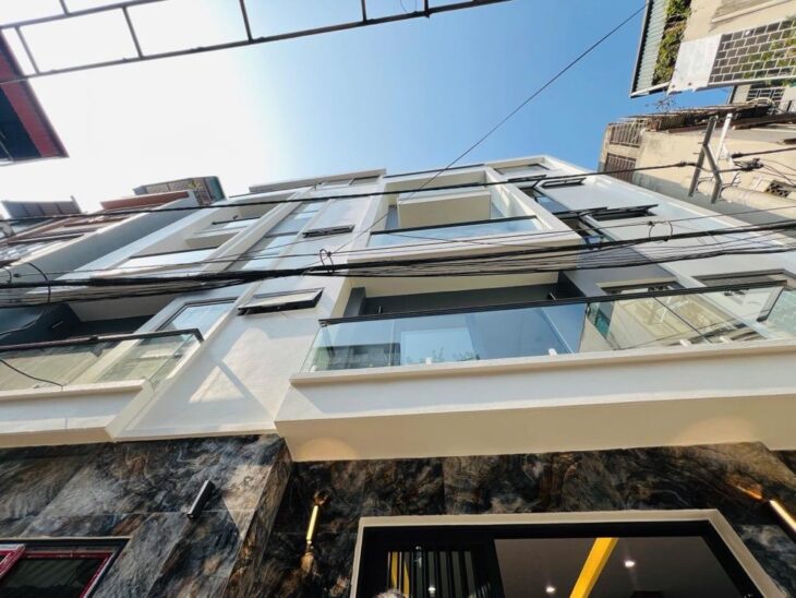 BÁN NHÀ ĐƯỜNG HOÀNG MAI,TRƯƠNG ĐỊNH, LÔ GÓC, Ô TÔ ĐỖ CỬA, 35M2, 8.3 TỶ