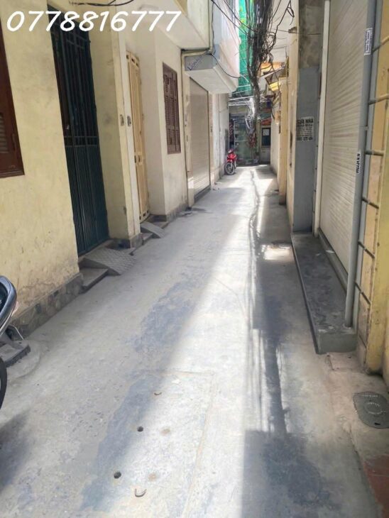 Bán nhà Yên Hòa, Cầu Giấy – dân xây – 30m2, 5 tầng, mt 3,8m – nhỉnh 6 tỷ