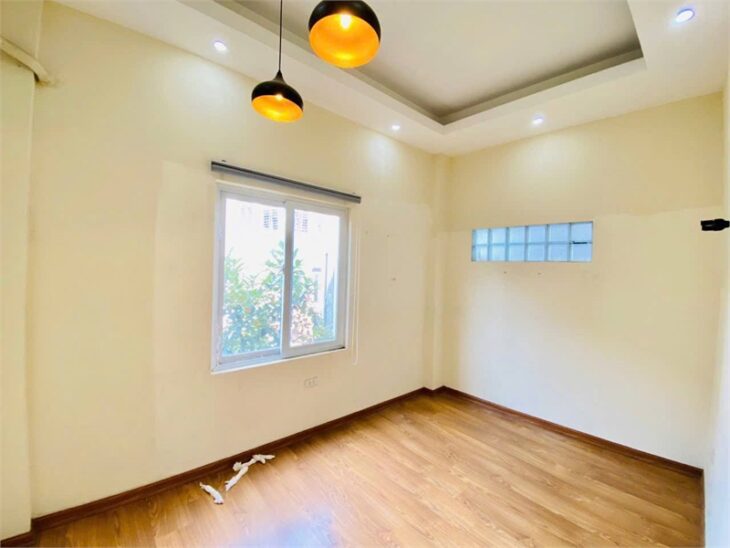 Bán Nhà 4 Tầng An Dương Vương – Tây Hồ – 42m², MT 4.2m – Ô Tô Đỗ Cửa – Chỉ 8.7 Tỷ!