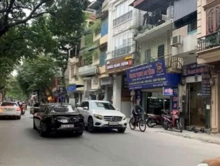 ???? BÁN NHÀ MẶT PHỐ THỤY KHUÊ – MẶT TIỀN KINH DOANH 4.2M – GIÁ CHỈ NHỈNH 9 TỶ!