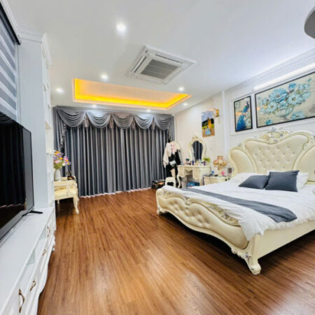 Nhà Bạch Mai 6 tầng dân xây mới, thang máy, oto 7 chỗ vào nhà, lô góc, KD, 23.8 tỷ