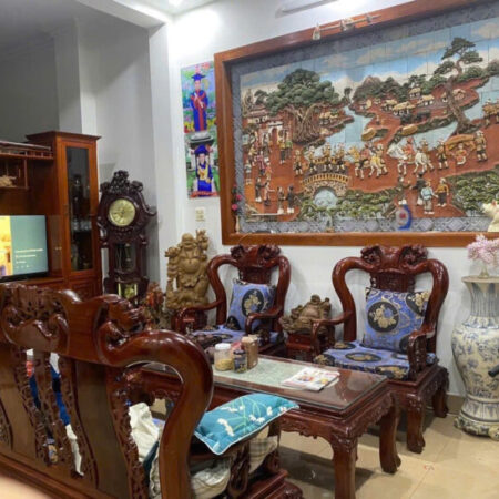 Bán nhà phố Cô Đông TP Hải Dương – mặt tiền 6m, ô tô đỗ cửa, nhà 3 tầng kiên cố