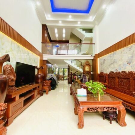 Nhà 4 tầng HXT Phạm Văn Bạch ngang 5m 110m2 tặng NT cao cấp gần nhà hàng ẩm thực 13.3 tỷ. Nhà 4 tầng HXT Phạm Văn Bạch ngang 5m 110m2 tặng NT cao cấp gần nhà hàng ẩm thực 13.3 tỷ.