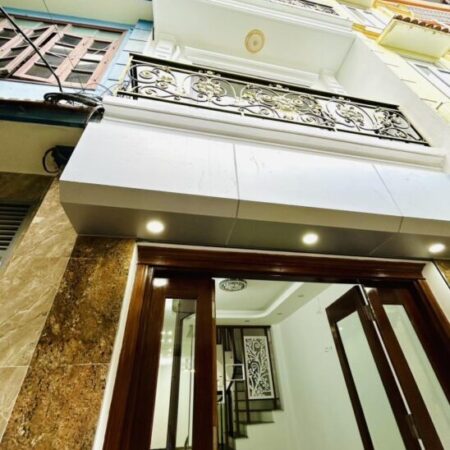 BÁN NHÀ TRƯƠNG ĐỊNH, Ô TÔ ĐỖ CỬA, KINH DOANH, 42M2. 8.2 TỶ