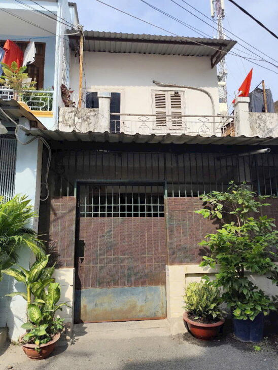 Nhà ngang 5m – xây tự do, tiện ích ngập tràn, hiếm có khó tìm! Trung Tâm Phường 4 Quận 8