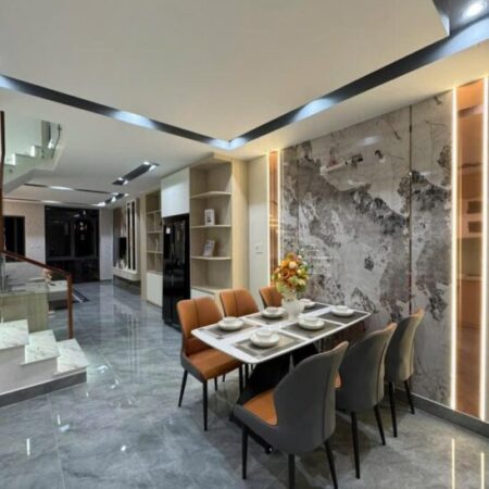 Nhà Mặt Tiền Thạnh Lộc 40 , 74m2 x 5 Tầng .Full Nội Thất Gía chỉ nhỉnh 6 tỷ