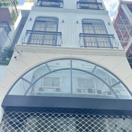 Bán nhà mặt phố Bình Chiểu, Thủ Đức, 72m², 9PN, 9WC, 9.7 tỷ