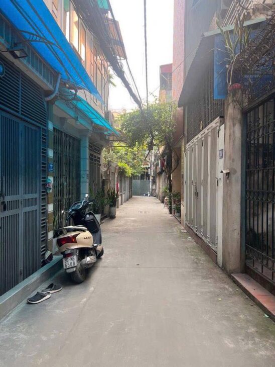 CỰC HIẾM – ĐẠI TỪ – HOÀNG MAI – KHÁCH XEM LÀ CHỐT – MẢNH ĐẤT ĐẸP VUÔNG VẮN – NGÕ 3M HƠN – 20M RA Ô