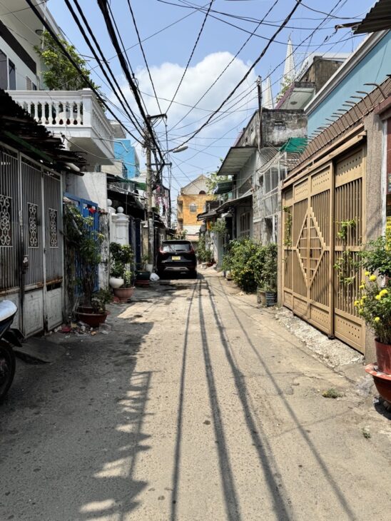 BÁN NHÀ 99M2 NỞ HẬU – HẺM XE HƠI THỐNG NHẤT, GÒ VẤP – GIÁ CHỈ 7.5 TỶ TL
