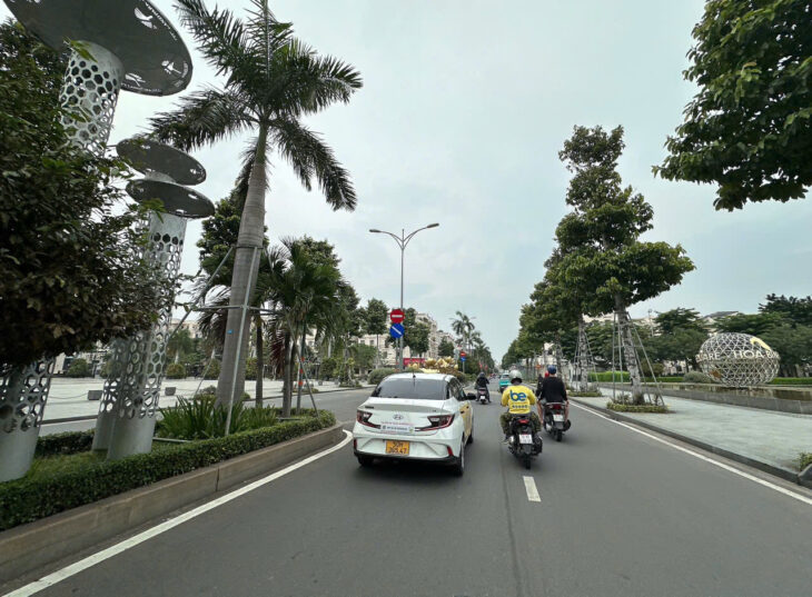 Bán Biệt thự đẳng cấp 4 lầu ngang 12m ngay KDC Cityland P.10 240m2 tiện ích VIP chỉ 55 tỷ