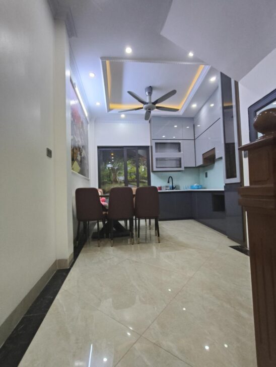 BÁN NHÀ PHÂN LÔ NGUYỄN AN NINH, 20M RA Ô TÔ, 3 GÁC ĐỖ CỬA, 47M2, 8.99 TỶ