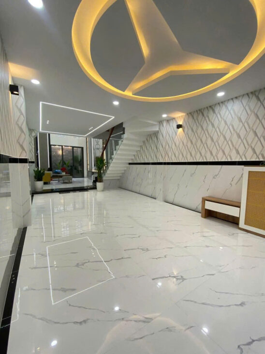 Bán nhà mới 100%, DTSD: gần 340M2 sàn – 4PN-5WC – Full nội thất – 6,2 Tỷ Bớt Lộc – Siêu
