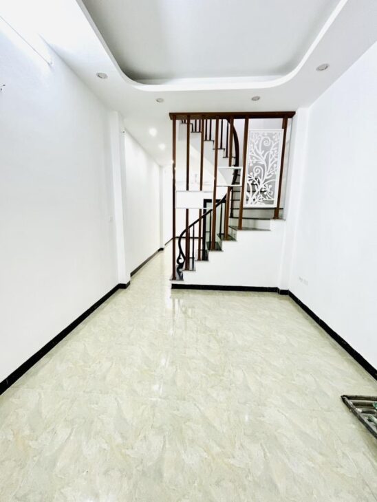 BÁN NHÀ TRƯƠNG ĐỊNH, Ô TÔ ĐỖ CỬA, KINH DOANH, 42M2. 8.2 TỶ