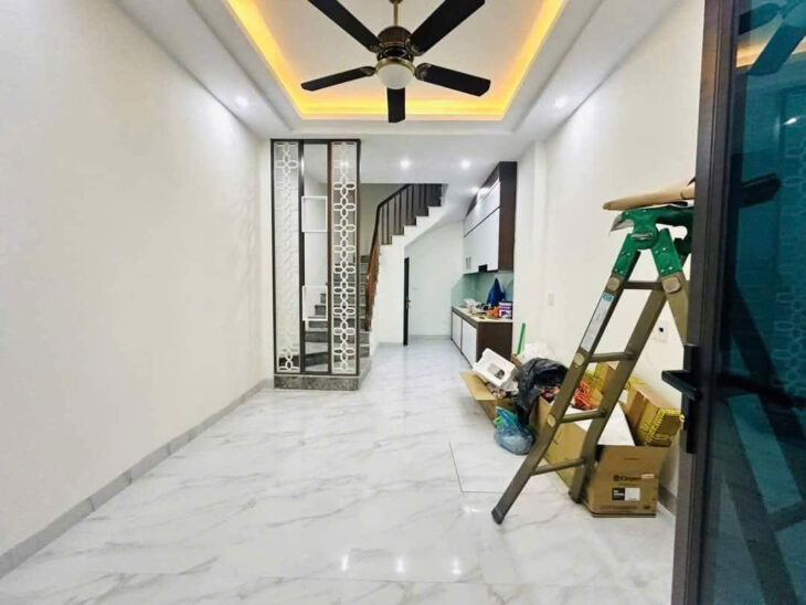 NHÀ ĐẸP XÃ KIM CHUNG, HOÀI ĐỨC-30M-3 NGỦ-MẶT TIỀN 3,7M- VÀI BƯỚC Ô TÔ QUA NHÀ-GIÁ 3,9 TỶ