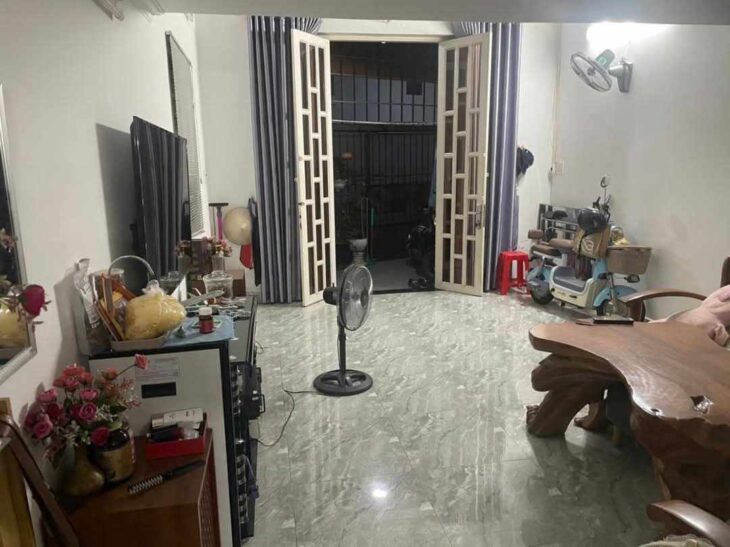 NHÀ GIÁ TỐT ĐÔNG HƯNG THUẬN – SHR – LÔ GÓC 2 MẶT THOÁNG –HẺM XE 3 GÁC CHẠY VÒNG – CHỈ 51M² – 2.8 TỶ