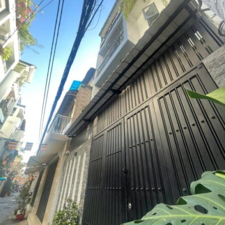 5.5x9m, BÁN NHÀ 4 TẦNG, HXH, TRƯỜNG CHINH, P12 TÂN BÌNH, NHỈNH 8 TỶ