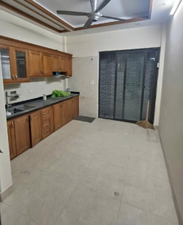 BÁN NHÀ NGỌC HỒI, HOÀNG MAI, Ô TÔ VF3 ĐỖ CỬA, 30M RA PHỐ, SD 46M2, 8.8TỶ(CTL)