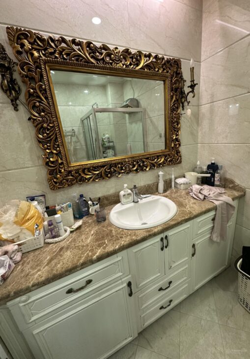 Nhà nguyên căn góc 4pn, 50m2, full đồ, có giảm mạnh cho người thuê lâu ở lâu dài