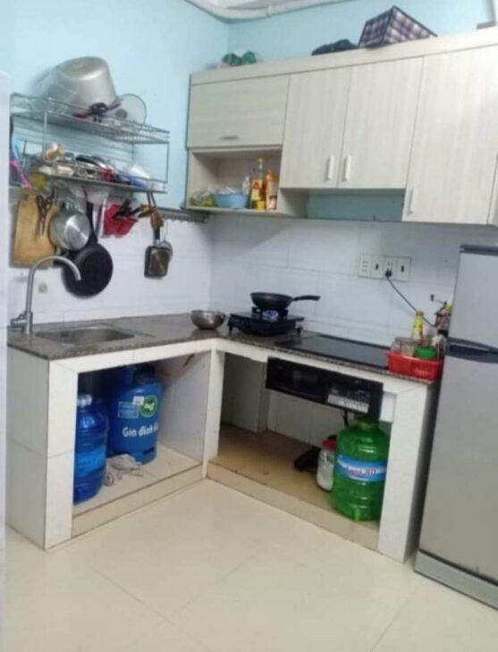 HOT, CHỈ 3.8 TỶ, CẦN TIỀN BÁN RẤTGẤP PHẠM THẾ HIỂN [P7, Q8] DT 80M2(5.3X 15M)4T, 8PN,8WC