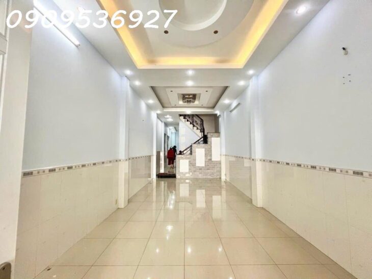 BÁN GẤP NHÀ KHU TÊN LỬA, BÌNH TRỊ ĐÔNG B, BÌNH TÂN – DIỆN TÍCH 82M² – 2 TẦNG – XE HƠI VÀO NHÀ – GIÁ