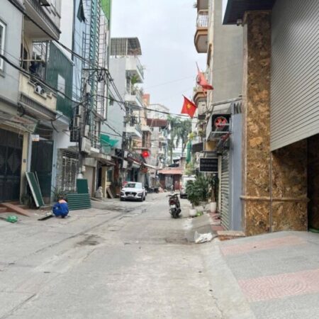 BÁN NHÀ MỚI GIẢI PHÓNG – THANG MÁY – Ô TÔ TRÁNH – BAY NHANH – 77M2 – 16 TỶ