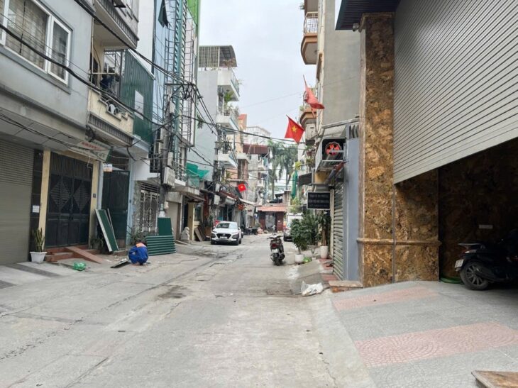 BÁN NHÀ MỚI GIẢI PHÓNG – THANG MÁY – Ô TÔ TRÁNH – BAY NHANH – 77M2 – 16 TỶ