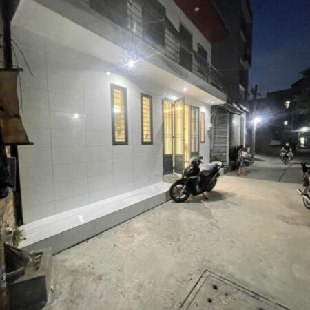 BÁN NHÀ MẶT TIỀN HỒ HỌC LÃM, HƯỚNG MẶT TRỜI MỌC, THOÁNG SÁNG, RỰC RỠ-41M2- 3,45TY3