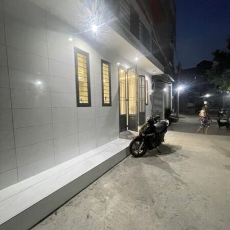 BÁN NHÀ MẶT TIỀN HỒ HỌC LÃM, HƯỚNG MẶT TRỜI MỌC, THOÁNG SÁNG, RỰC RỠ-41M2- 3,45TỶ