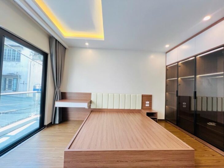 BÁN NHÀ ĐƯỜNG HOÀNG MAI,TRƯƠNG ĐỊNH, LÔ GÓC, Ô TÔ ĐỖ CỬA, 35M2, 8.3 TỶ