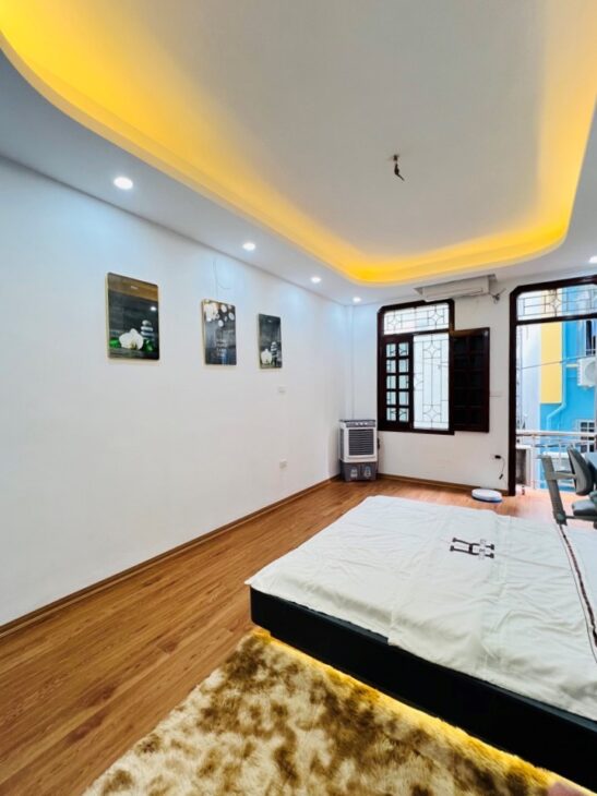 BÁN NHÀ KIM GIANG, THANH TRÌ, Ô TÔ ĐỖ CỔNG, GẦN PHỐ, MỚI ĐẸP Ở NGAY, SD 37M2, 7.4TỶ(CTL)