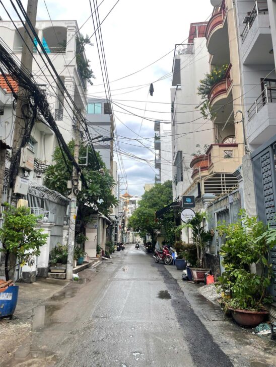 4.2x17m, BÁN NHÀ 4 TẦNG ST, HẺM 7m, LẠC LONG QUÂN, P9, TÂN BÌNH, NHỈNH 8 TỶ