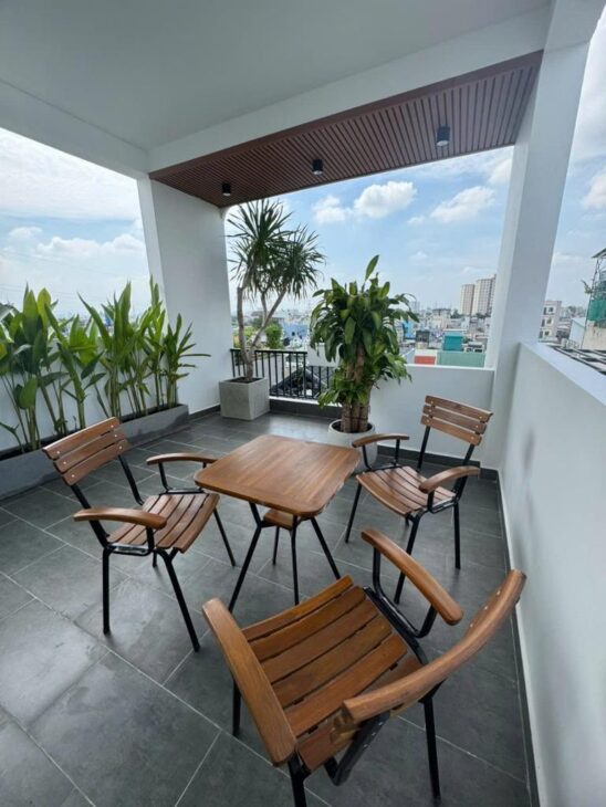 Nhà Mặt Tiền Thạnh Lộc 40 , 74m2 x 5 Tầng .Full Nội Thất Gía chỉ nhỉnh 6 tỷ