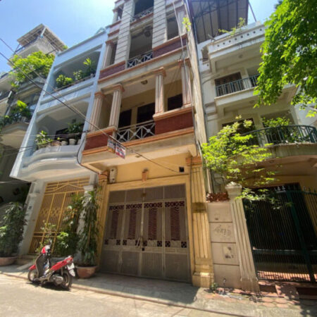 BÁN NHÀ PHÂN LÔ CẦU GIẤY – 5 TẦNG – 50M² – MẶT TIỀN 6M – Ô TÔ TRÁNH, CÓ VỈA HÈ – giá nhỉnh 15 tỷ BÁN NHÀ PHÂN LÔ CẦU GIẤY – 5 TẦNG – 50M² – MẶT TIỀN 6M – Ô TÔ TRÁNH, CÓ VỈA HÈ – giá nhỉnh 15 tỷ