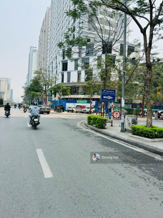 Bán nhà Phố Duy Tân – Cầu Giấy – 65m2 * 8 tầng Thang máy Hai thoáng Vỉa hè rộng KD VP