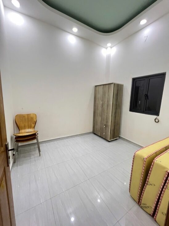 Nhà Bán Âu dương lân. P. Rạch Ông Q.8, nhà 4 tầng. hẻm xe hơi. Không quy hoạch, 6.3 tỷ, nở hậu tốt