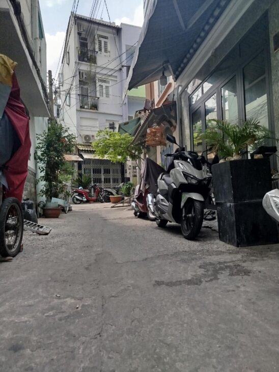 BÁN GẤP NHÀ ĐẸP, ÂU DƯƠNG LÂN – TRUNG TÂM Q8 – HẺM XE HƠI – GIÁP Q1, Q5, Q4, Q7 – 41M2 – GIẢM SÂU