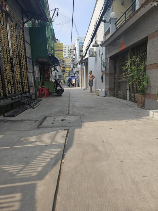 BÁN NHÀ HẺM XE TẢI LÊ CƠ- 76 M2- SHR HOÀN CÔNG – GIÁ RẺ CHỈ 4.5 TỶ