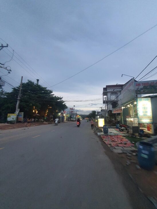 Bán 2768m2 đất thổ cư Nguyễn Thị Tươi, Dĩ An, 57 tỷ, sổ đỏ