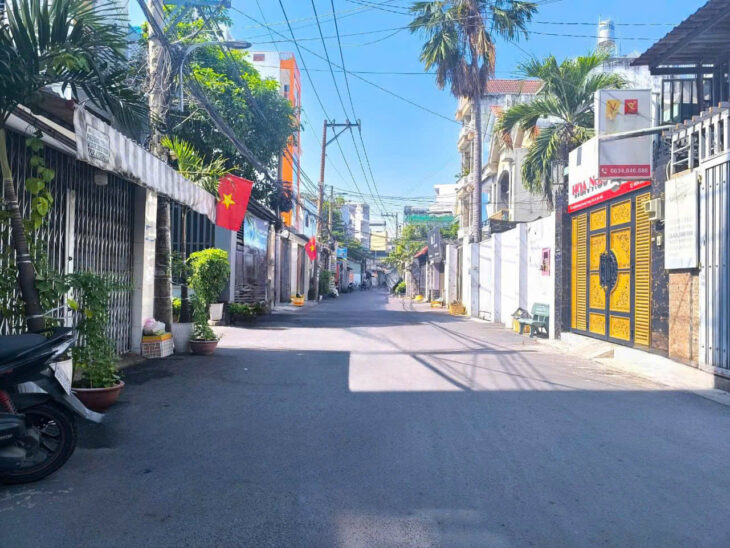 Bán nhà 4 lầu HXH ngang 4.6m 97m2 10PN khép kín vài bước ra Quang Trung gần SOS 12.99 tỷ