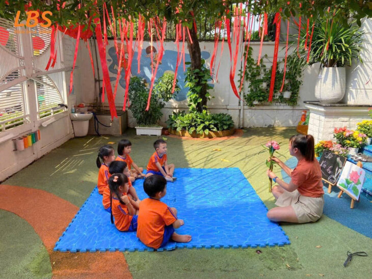 Bán nhà MTKD HIẾM ngang 9M 180m2 Nguyễn Văn Lượng 3 tầng gần KDC Cityland chỉ 31.5 tỷ.