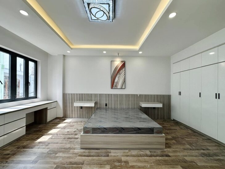 BÁN NHÀ MẶT PHỐ TRUNG KÍNH 73M2X8T, THANG MÁY, VỈA HÈ RỘNG,Ô TÔ,KINH DOANH, 36.5 TỶ