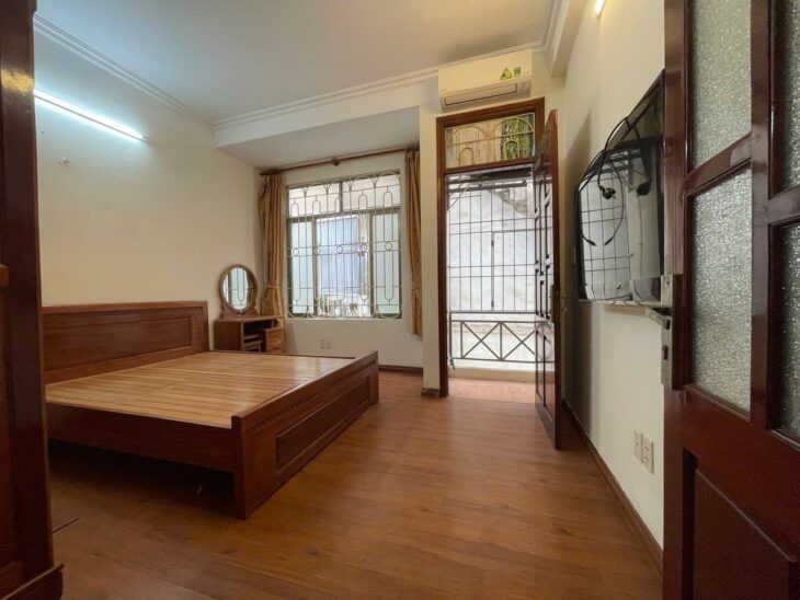 Bán nhà 4 tầng lô góc thoáng sáng, Bùi Xương Trạch – giá chỉ 6,86 tỷ