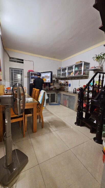 Bán nhà 1T1L Linh Xuân,đường ô tô,gần chợ,khu vực kinh doanh sầm uất